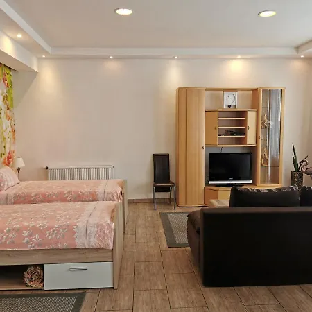 In 아파트 마이엔