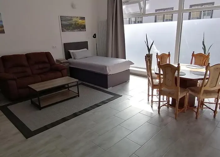 迈恩公寓 * 马延